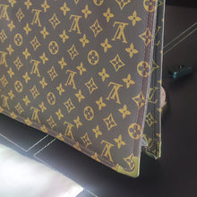 Load image into Gallery viewer, RETRO LOUIS VUITTON BRIEFCASE with Wallet
