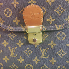 Load image into Gallery viewer, RETRO LOUIS VUITTON BRIEFCASE with Wallet
