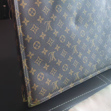 Load image into Gallery viewer, RETRO LOUIS VUITTON BRIEFCASE with Wallet
