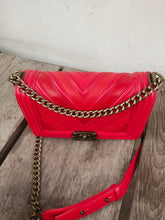 Load image into Gallery viewer, Chanel Boy dark green nubuck leather flap shoulder bag RED
